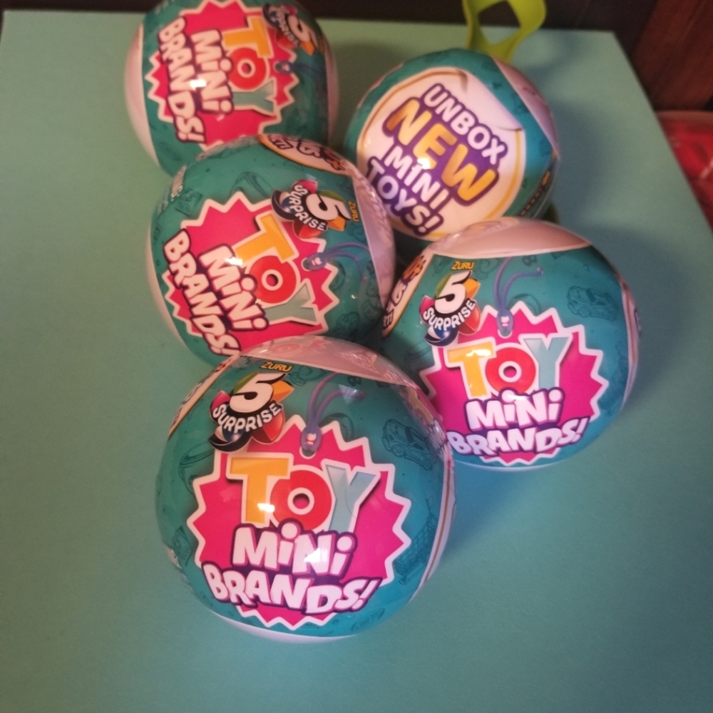 Zuru Toy Mini Brands - 5 balls